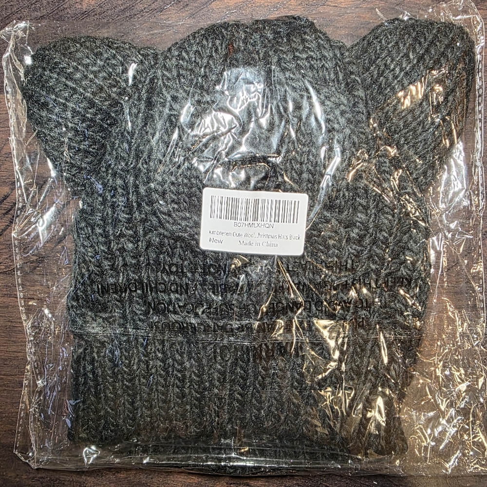 Black Knit Cat Ear Beanie - Picture 7 of 7